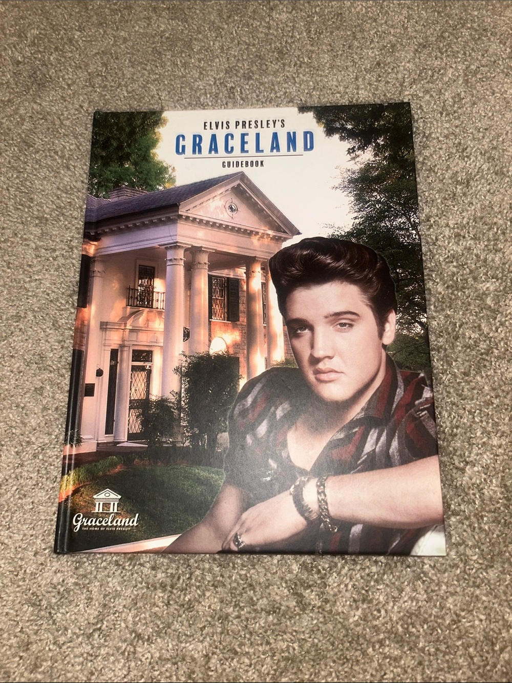 Elvis Presleys Graceland guidebook